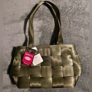 Harveys Seatbelt Bag Medium Tote in Olive